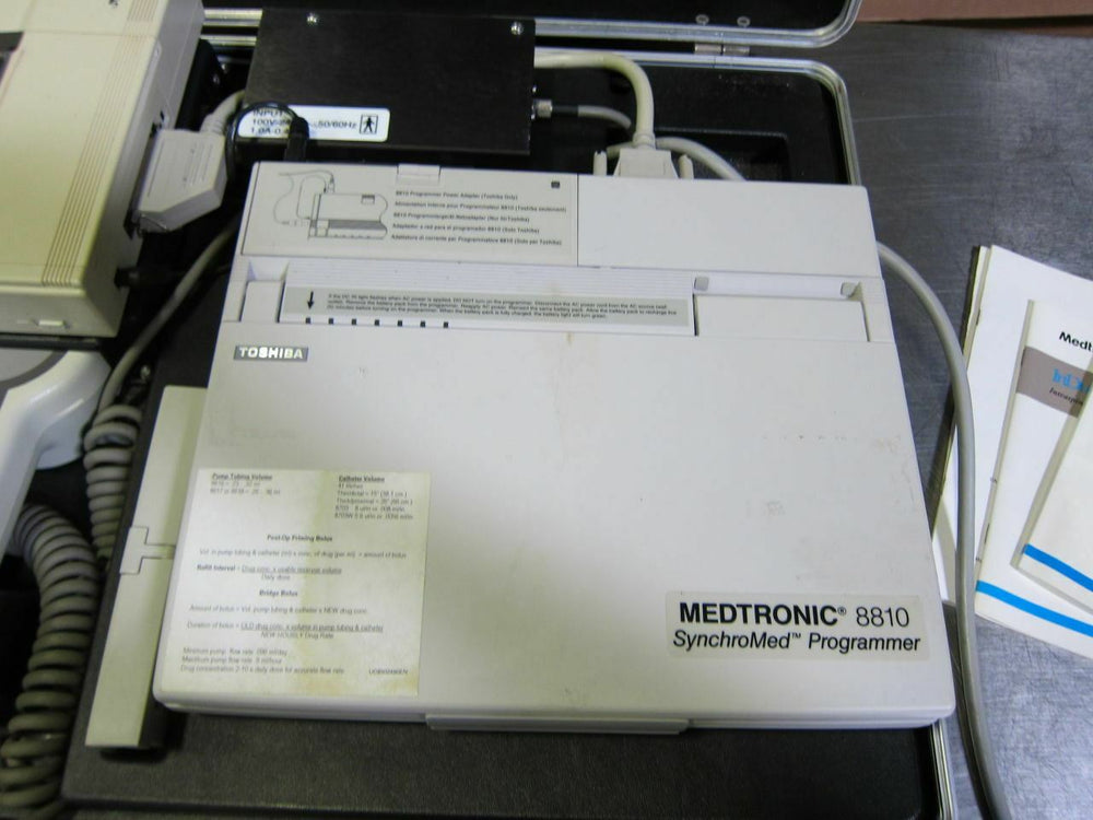 
                  
                    Medtronic  Paceart  Portable In Case w/ Manual
                  
                