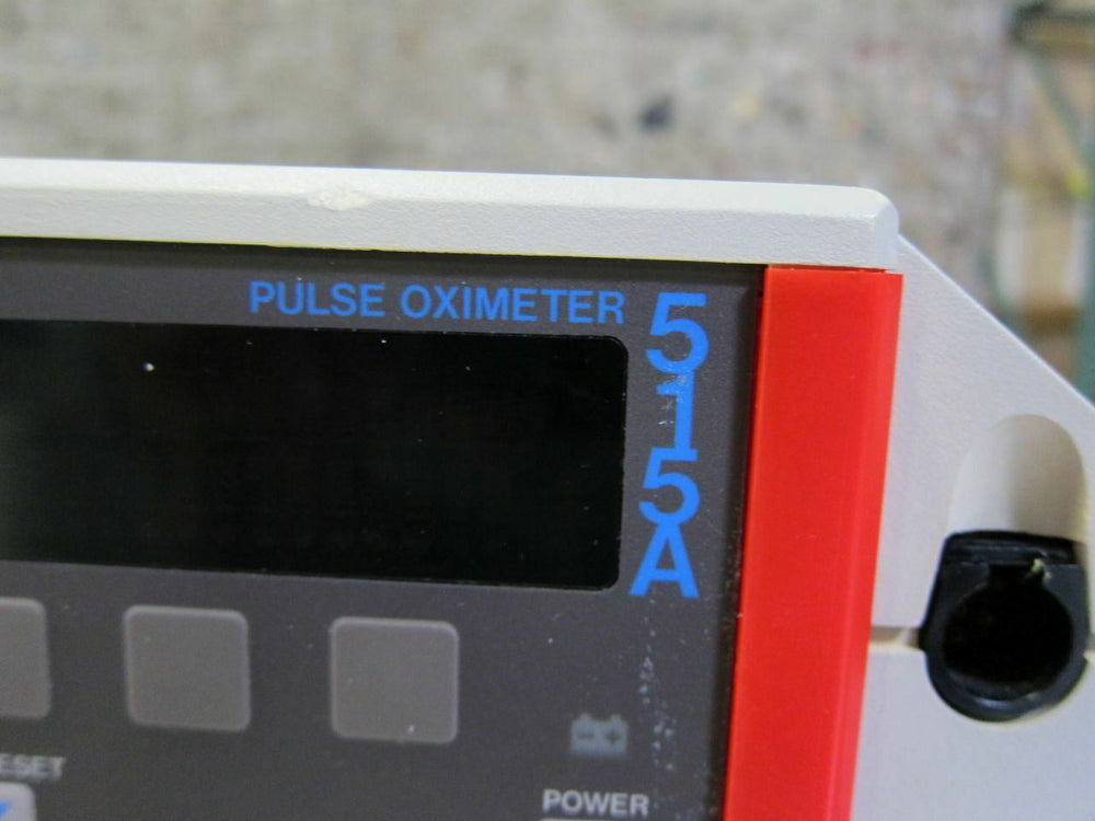 
                  
                    Novametrix Medical System Pulse Oximeter 515A
                  
                