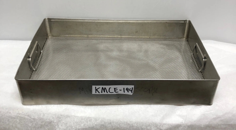 
                  
                    Unbranded Steel Case (L: 20 1/4 in. W: 13 in. H: 3 1/2 in.) | KMCE-194
                  
                